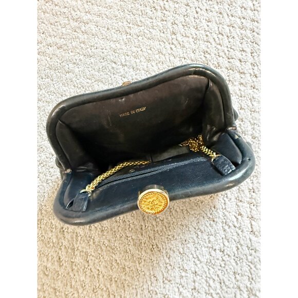 Chanel Black Leather Gold Kiss Lock Bag - Picture 8 of 12